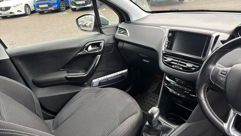 Peugeot 208 1.2 PureTech 82 Tech Edition 5dr [Start Stop] Petrol Hatchback